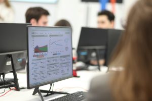 Метод Монте-Карло: як випадкові симуляції оцінюють складні результати